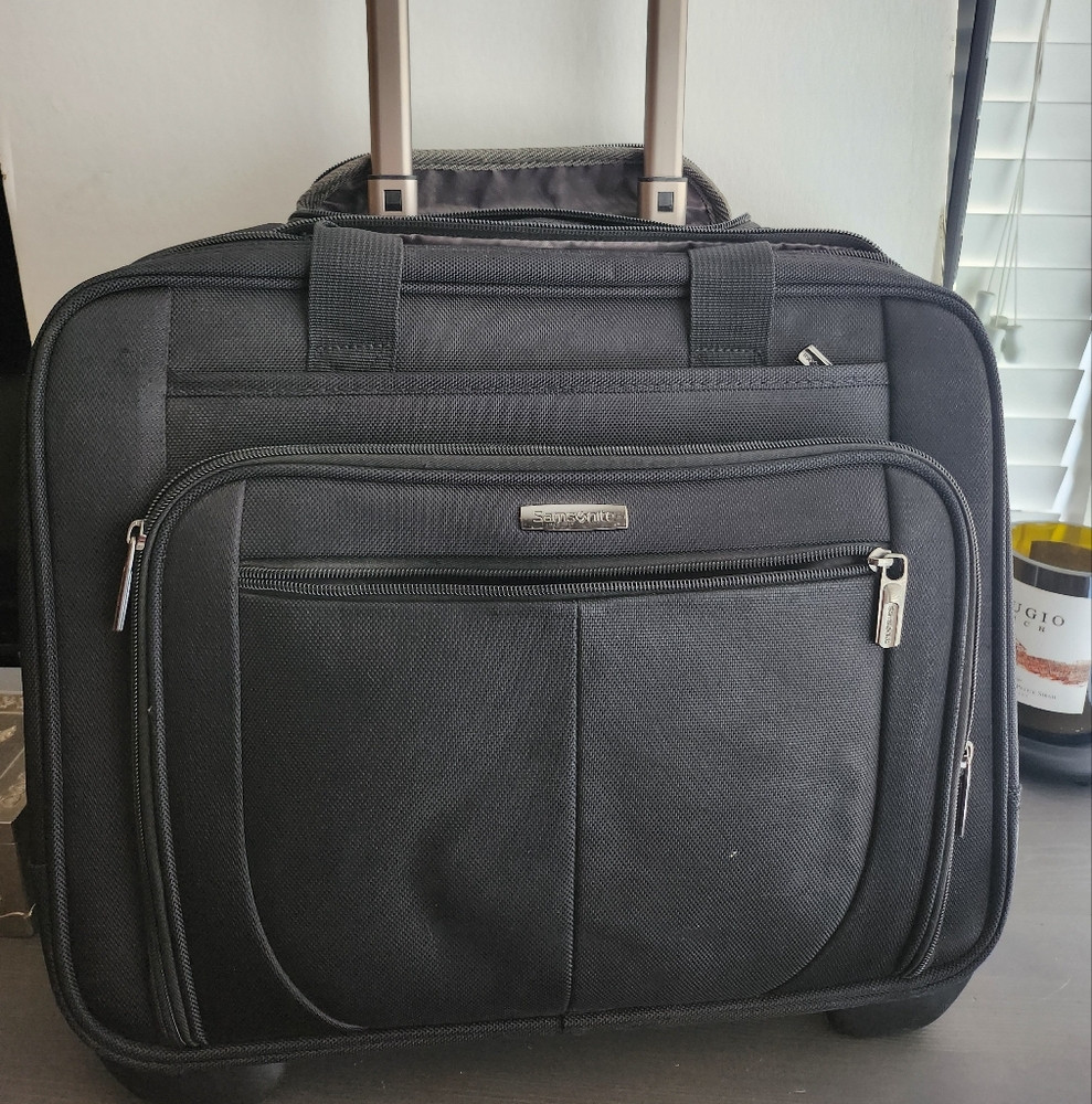 Samsonite Black Rolling Laptop Bag